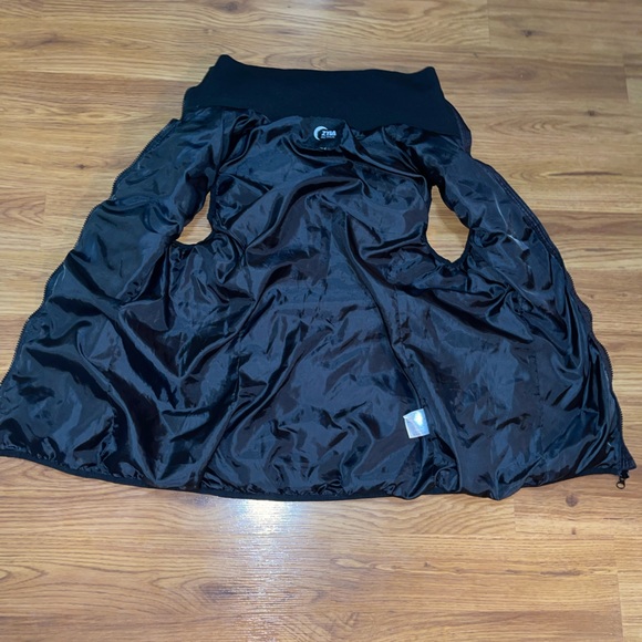 ▪️ZYIA ACTIVE▪️ Women’s Puffer Full Zip Vest - Picture 5 of 9